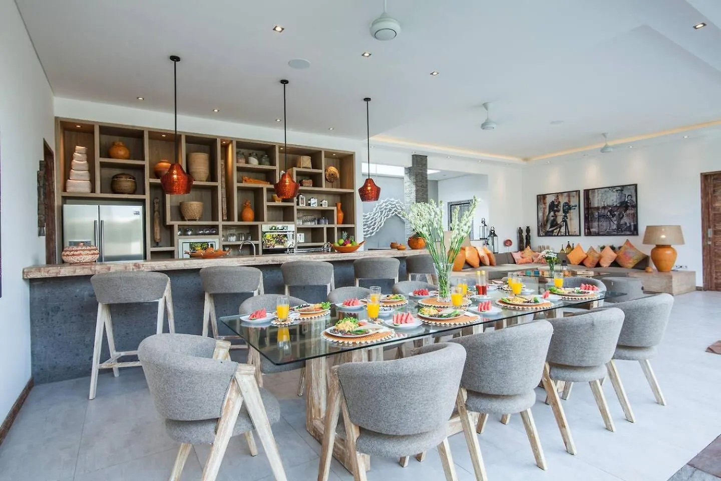 Chill Out In A Luxurious 4 Bedroom Villa Seminyak
